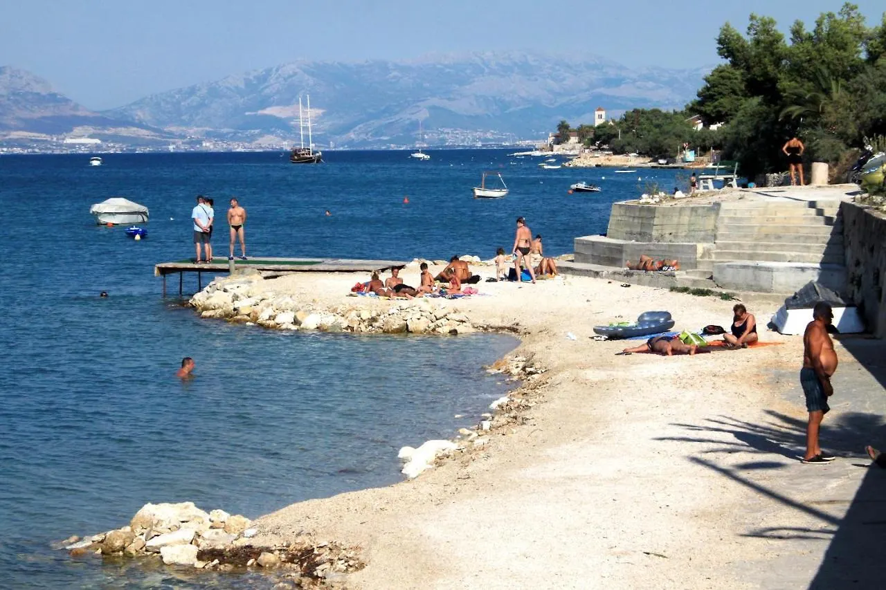 Apartments By The Sea Mastrinka, Ciovo - 11711 Trogir