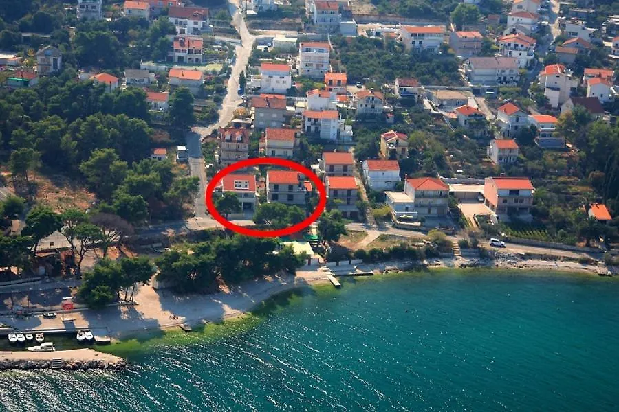 Apartments By The Sea Mastrinka, Ciovo - 11711 Trogir