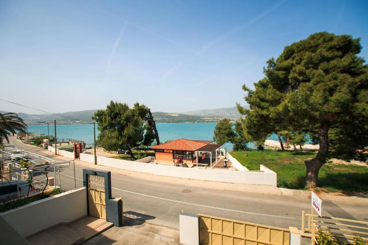 Apartments By The Sea Mastrinka, Ciovo - 11711 Trogir Chorvatsko