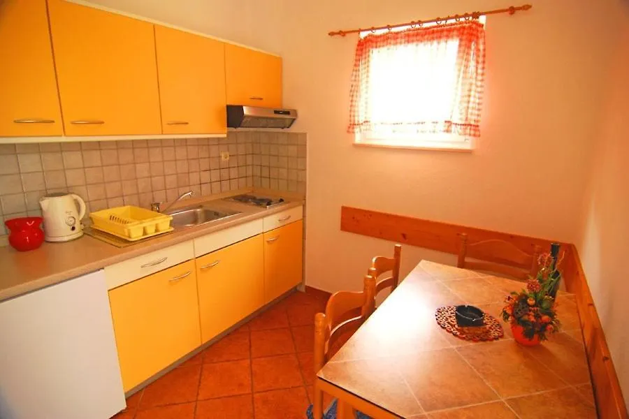 Apartments By The Sea Mastrinka, Ciovo - 11711 Trogir